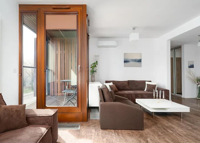Central Warsaw Apartment - Great Location - One Bedroom Apartment - Kolejowa
